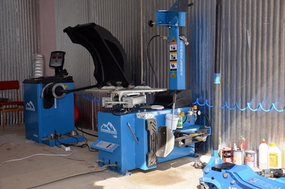 Успей переобуть свой автомобиль! Шиномонтаж на Коминтерна со скидкой до 50%!