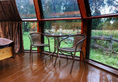 Скидка 50% на уютный отдых в комфортном кемпинге «Гнездовье»!