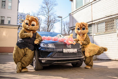 Хомячки спешат с поздравлением: Вас ждёт забавный сюрприз!